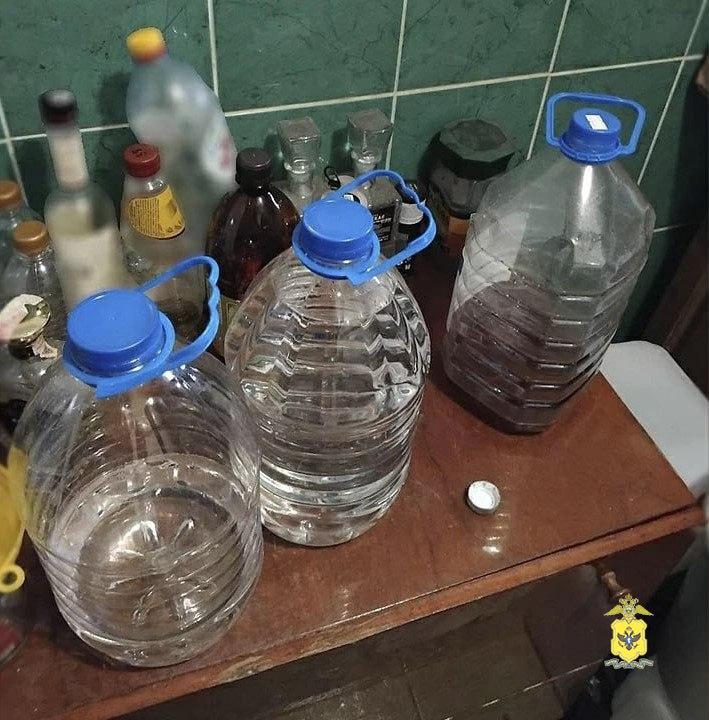 Жителю Херсонской области вынесен приговор за незаконную розничную продажу спиртосодержащей продукции.