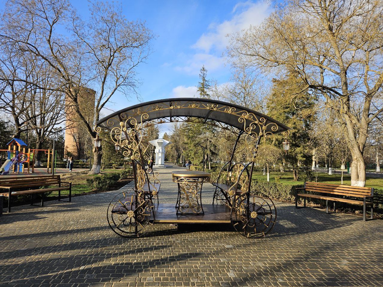 Комсомольский парк (Центральный).