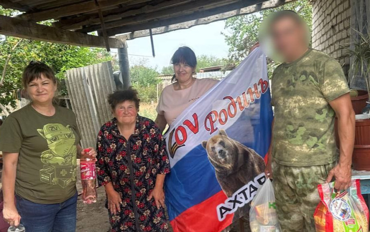 В сельском Доме культуры села Долинское Чаплинского муниципального округа прошла встреча с волонтерами с Ахтарского муниципального округа Краснодарского края. В сельском Доме культуры села Долинское Чаплинского муниципального округа прошла встреча с волонтерами с Ахтарского муниципального округа Краснодарского края.