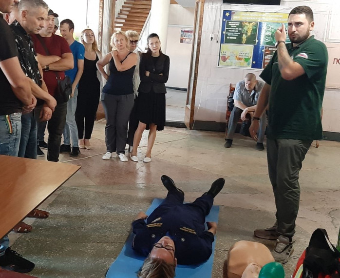 В Чаплынском муниципальном округе провели мастер-класс по оказанию первой помощи. В Чаплынском муниципальном округе провели мастер-класс по оказанию первой помощи.
